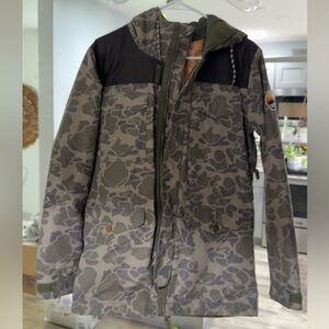 Burton Dry Ride Women’s small Camo Snow Jacket